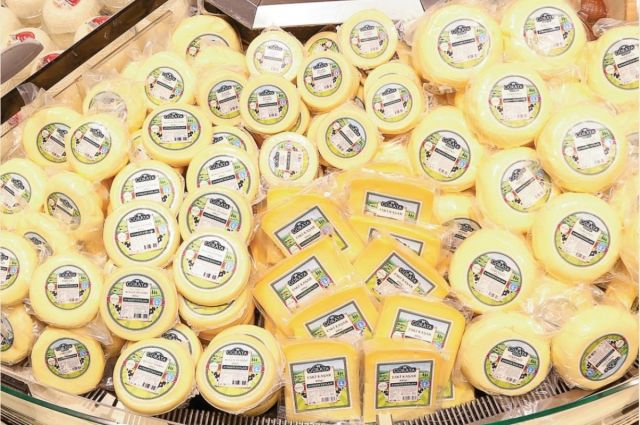 ordu-buyuksehir’den-sut-ureticilerine-yerli-marka-destegi