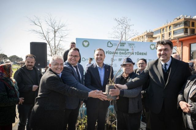 balikesir’de-ureticiye-incir-fidani-destegi