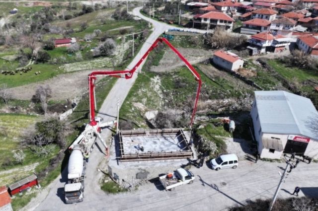 manisa-buyuksehir-kirkagac’ta-modern-sulama-havuzu-insa-etti
