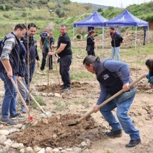izmir-buyuksehir’den-beydag’da-ureticiye-cift-yonlu-destek