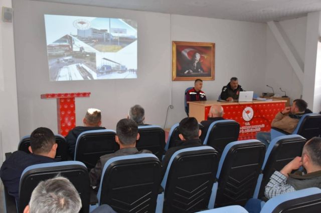 sinop’ta-hayvan-refahi-icin-nakliyeci-egitimi-yapildi