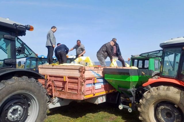 bolu’da-mera-islahi-icin-gubreleme-calismasi-yapildi