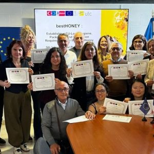 eskisehir-il-tarim’dan-fransa’da-bal-projesi-toplantisi