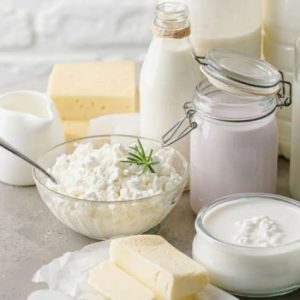 kuresel-sut-fiyatlarinda-dusus-suruyor