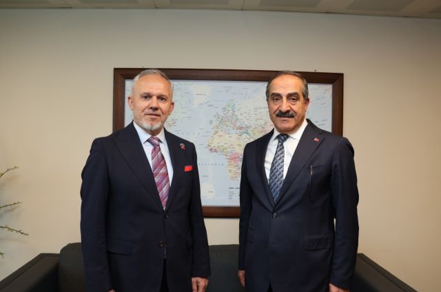 eymsib-baskani-hayrettin-ucak-bayragi-cengiz-balik'a-devrediyor