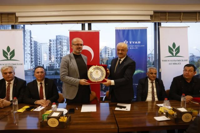 tohumculuk-sektoru-diyarbakir’da-masaya-yatirildi