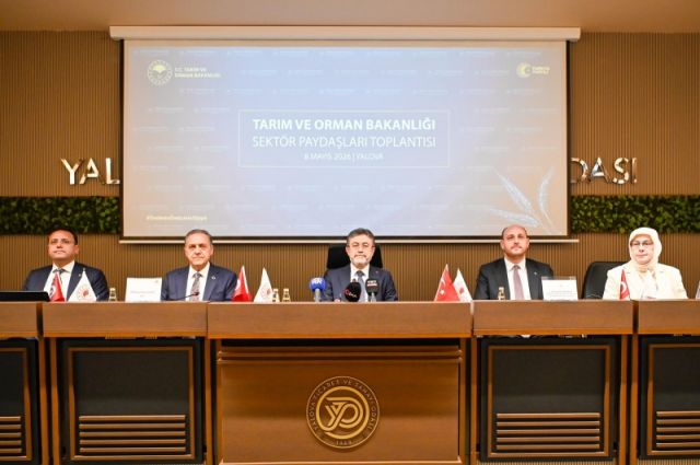 bakan-yumakli-yalova'da-duyurdu:-tarimsal-uretimde-yeni-mujde