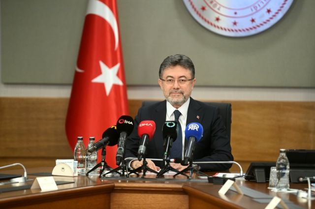 ureticiye-tmo-guvencesi:-“tek-bir-urun-bile-acikta-kalmayacak!”