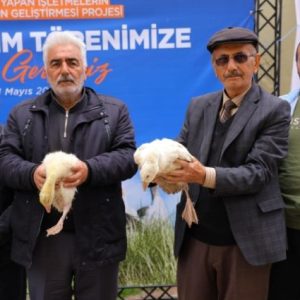samsun-buyuksehir-belediyesi-ureticilere-kaz-palazi-dagitti