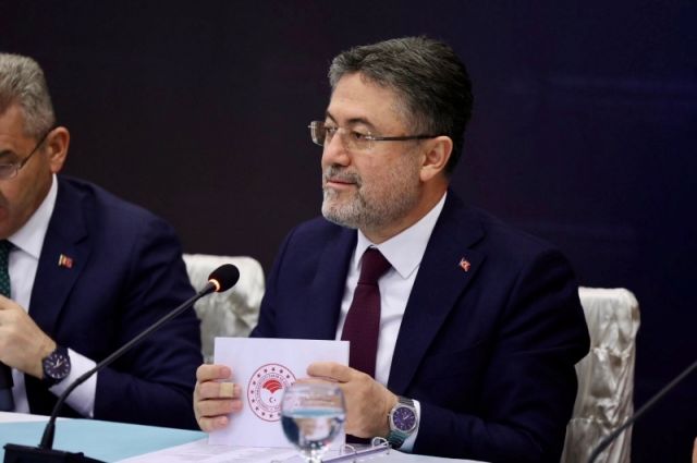 bakan-yumakli:-gelir-garantili-besicilik-projesi-basladi