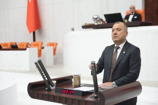 milletvekili-aygun’dan-bakanliga-2,5-liralik-prim-cagrisi