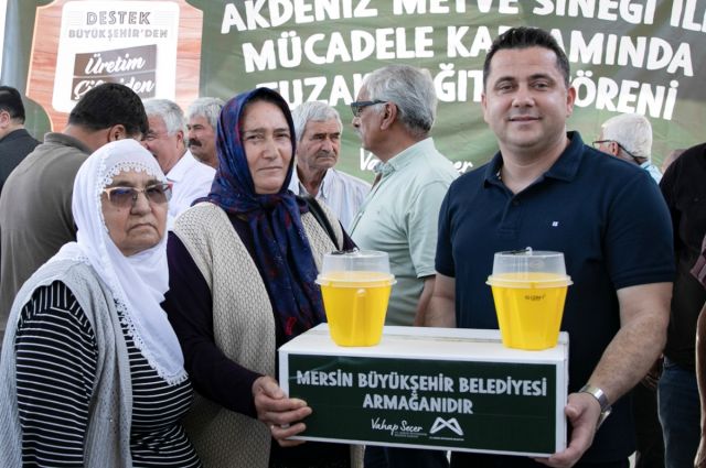 mersin-buyuksehir-2-bin-700-ureticiye-feromon-tuzagi-dagitacak