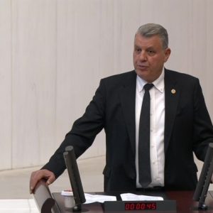 yeni-parti'li-ayhan-barut:-tarim-iscilerinin-sorunlari-cozulmeli