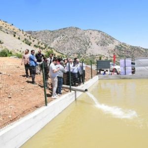 malatya-buyuksehir-puturge'de-sulama-havuzunu-hizmete-acti
