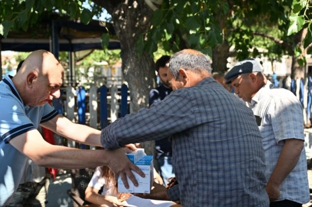 manisa'da-ureticilere-kkka-riskine-karsi-parazit-destegi