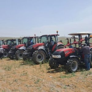 turktraktor,-tarla-gunleri'nde-4-bin-ciftciyle-bulustu