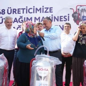 adana-buyuksehir'den-ureticilere-168-sut-sagim-makinesi