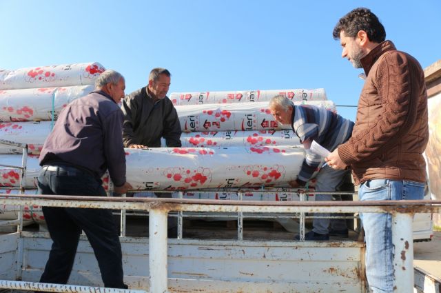 antalya’da-afet-sonrasi-ureticiye-657-bin-metrekare-sera-ortusu-destegi